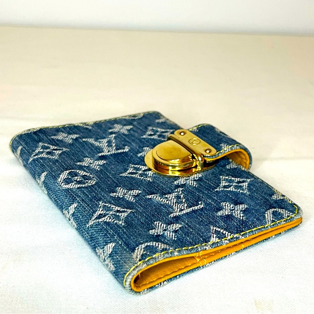 Louis Vuitton Blue Denim Monogram Small Ring Agenda - Picture 5 of 11